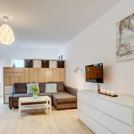 Apartament Ksandra Mare - Aprent